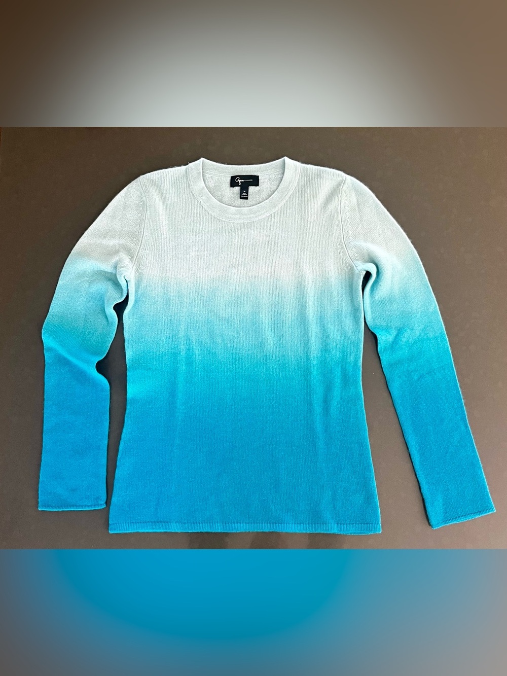 Aqua Cashmere Crewneck Sweater in Aqua to Turquoise 100% cashmere